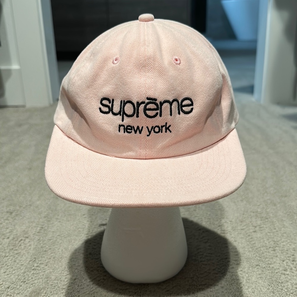 Supreme pink hat